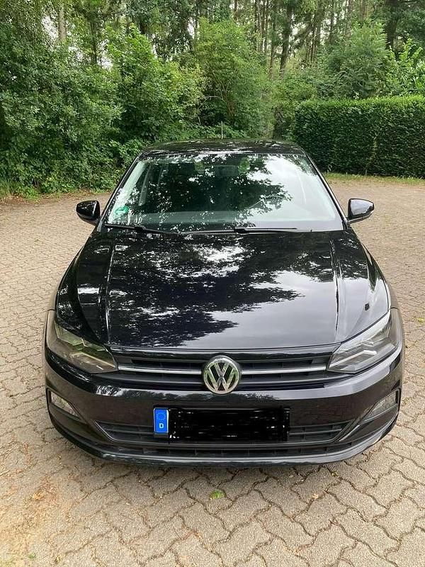 Schwarz Gebraucht 2017 VW Polo Comfortline Limousine | 9.200 € (Guter Preis) - Bild 1/4