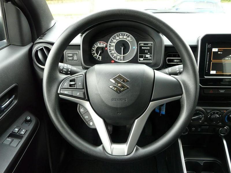 Gebraucht Suzuki Ignis Comfort 83 PS (61 kW) 2024 Rot Limousine