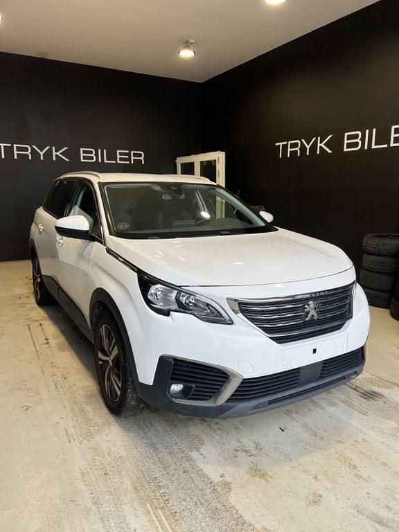 Gebraucht Peugeot 5008 Active 131 PS (96 kW) 2018 Weiß SUV