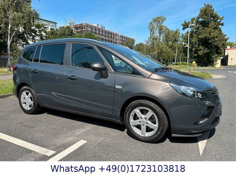 Gebraucht Opel Zafira 136 PS (100 kW) 2016 Grau metallic Van / Kleinbus