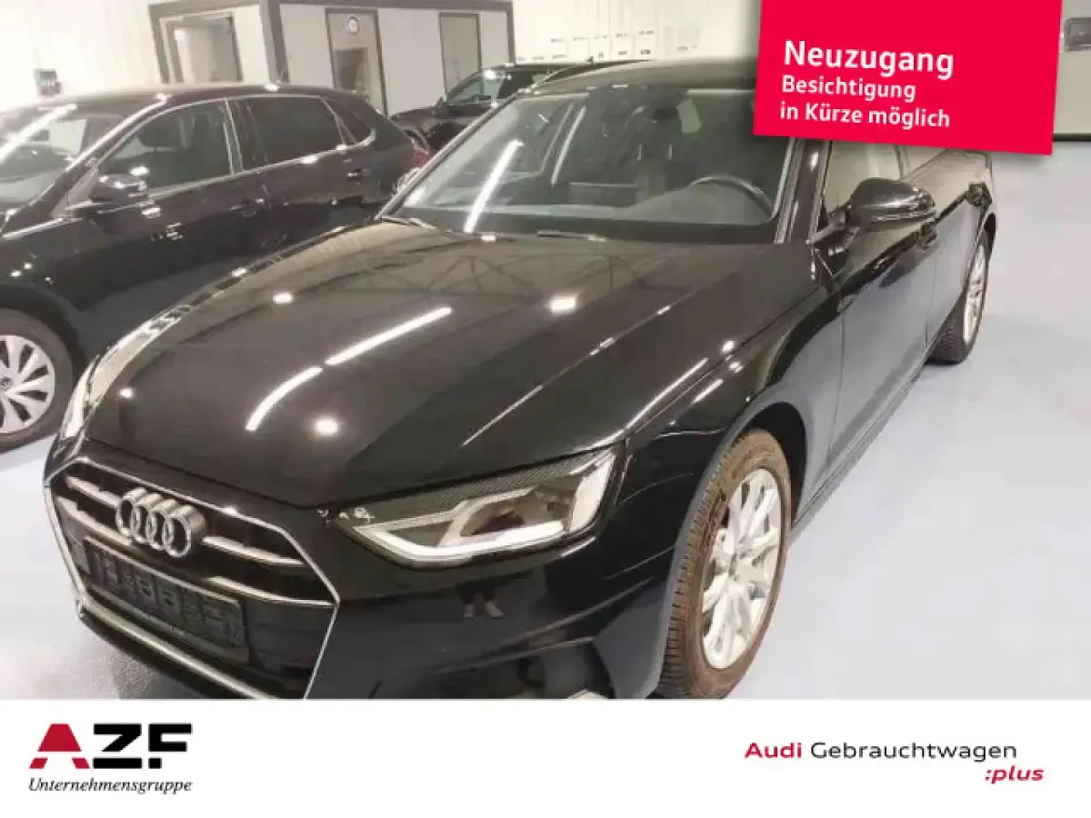 Gebraucht Audi A4 Basis 150 PS (110 kW) 2022 Mythosschwarz metallic Kombi