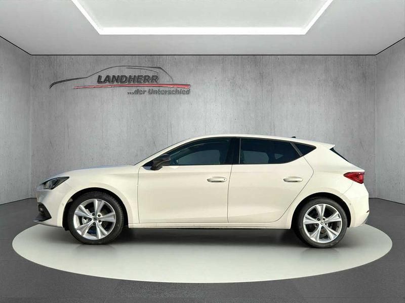 Gebraucht Seat Leon FR 150 PS (110 kW) 2025 Weiß Limousine