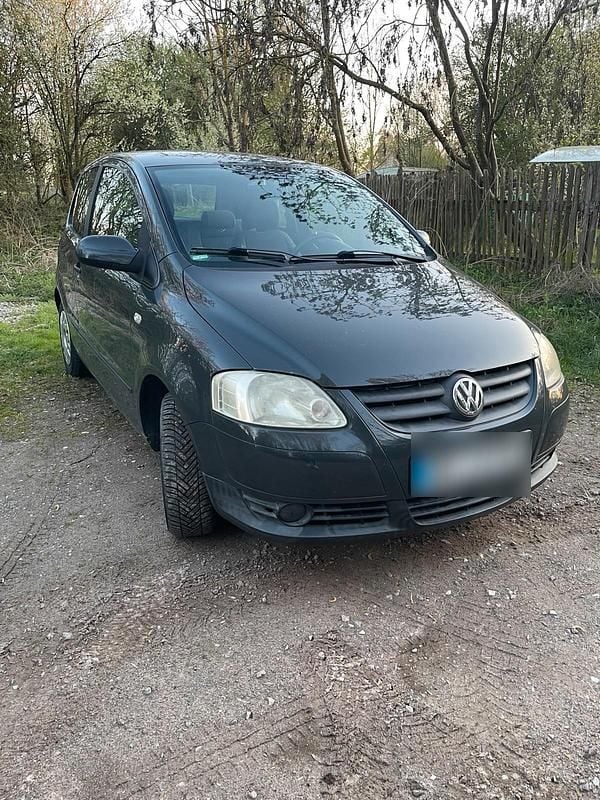 Second-hand VW Fox 55 CP (40 kW) 2009 Gri Hatchback