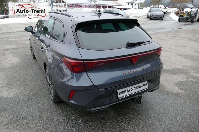 Neu Cupra Leon 150 PS (110 kW) 2025 Magnetic grau Kombi