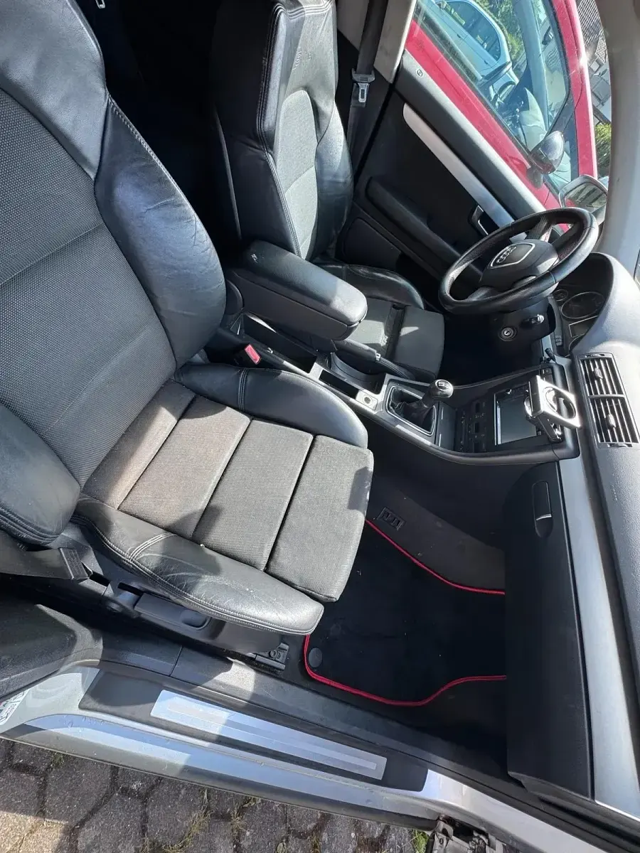 Gebraucht Audi A4 116 PS (85 kW) 2007 Silber Limousine
