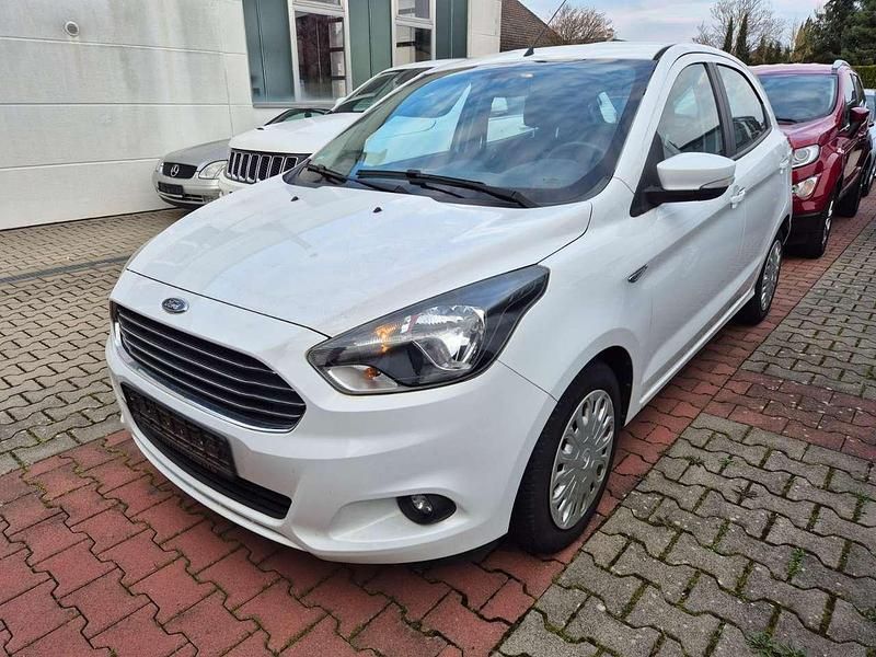 Gebraucht Ford Ka Plus Cool & Sound Edition 86 PS (63 kW) 2018 Weiß Kleinwagen