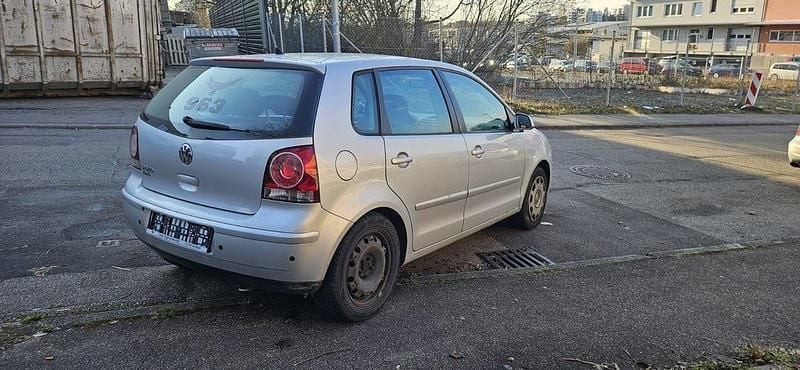 Gebraucht VW Polo Comfortline 60 PS (44 kW) 2007 Silber Kleinwagen