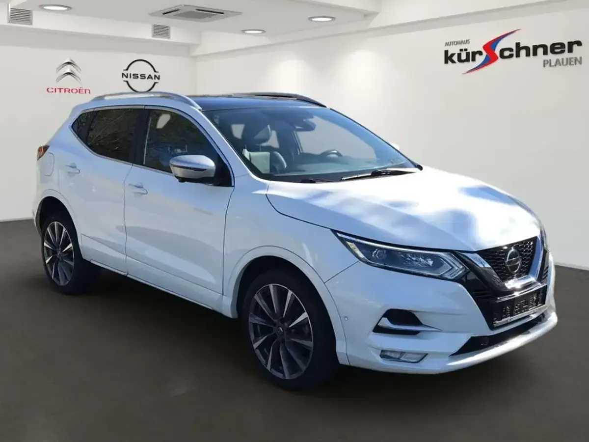 Gebraucht Nissan Qashqai Tekna+ 150 PS (110 kW) 2021 Pearl white SUV