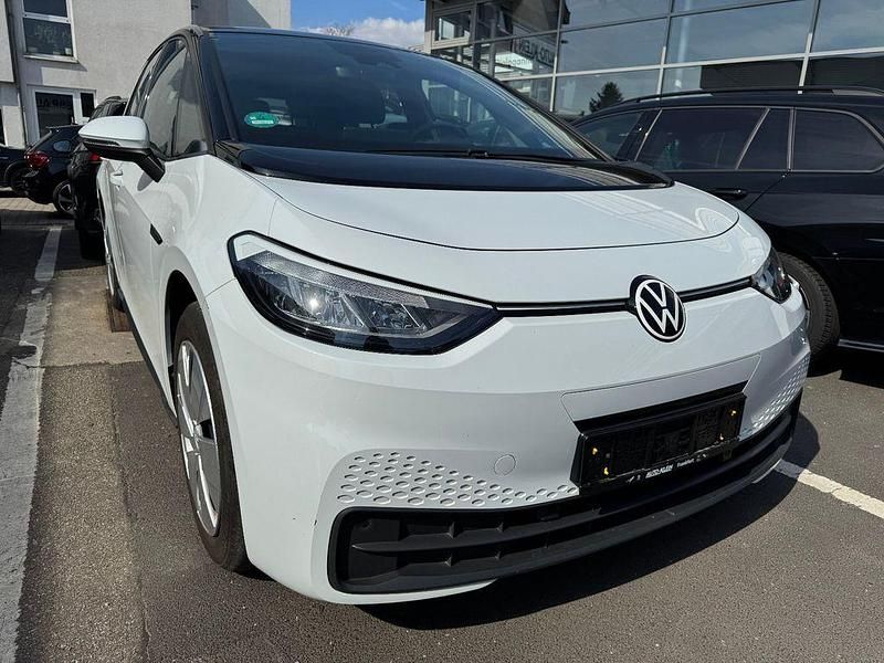 Gebraucht VW ID.3 Pro Performance 150 kW (204 PS) 2021 Weiß Kleinwagen