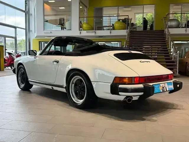 Gebraucht Porsche 911 207 PS (152 kW) 1986 Weiß Cabrio