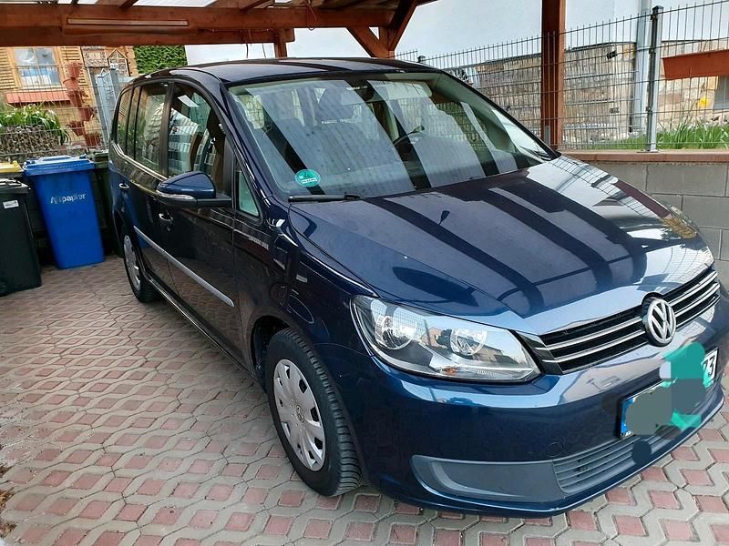 Gebraucht VW Touran 105 PS (77 kW) 2013 Blau Van / Kleinbus