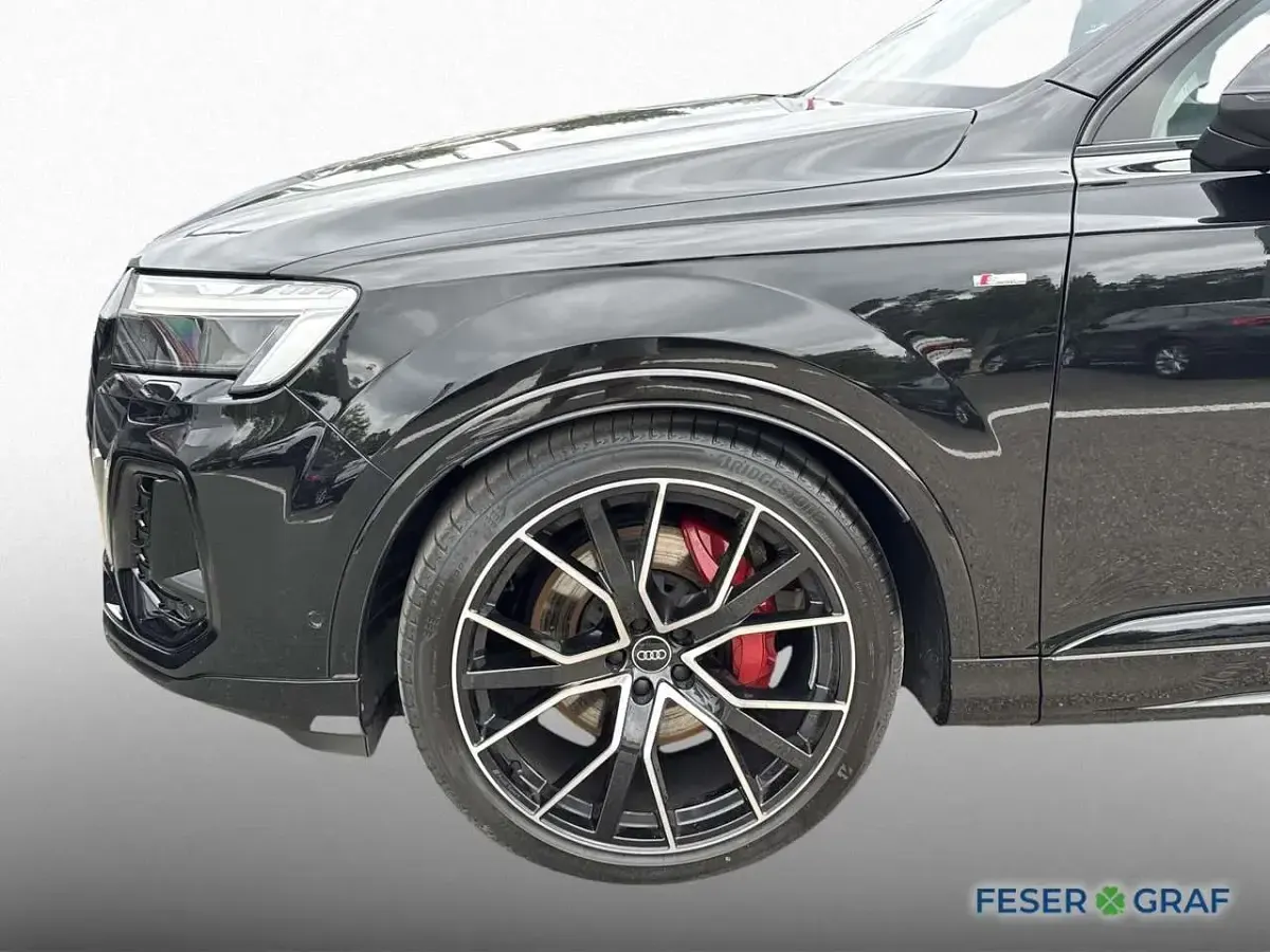Gebraucht Audi Q7 S-Line 286 PS (210 kW) 2025 Mythosschwarz metallic SUV