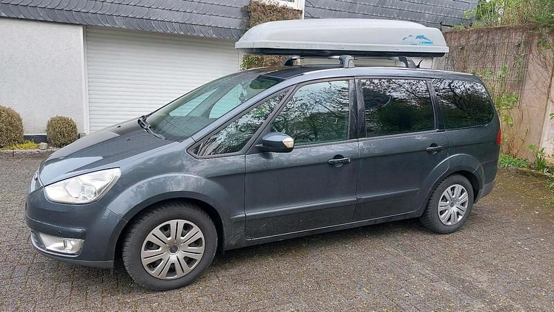 Gebraucht Ford Galaxy 140 PS (102 kW) 2007 Grau Van / Kleinbus