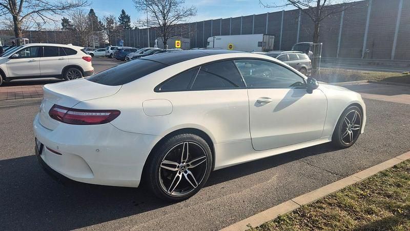 Gebraucht Mercedes E350 258 PS (189 kW) 2018 Weiß