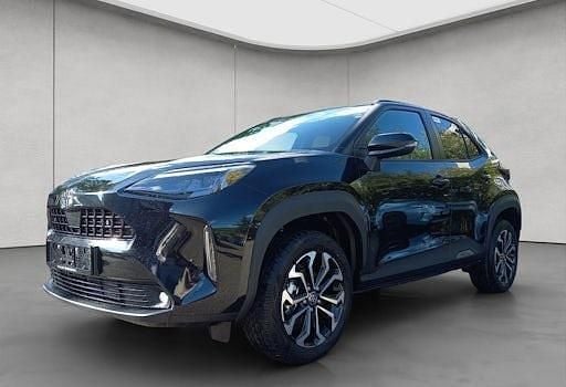 Schwarz Gebraucht 2025 Toyota Yaris Cross SUV | 27.950 € (Superpreis) - Bild 1/4