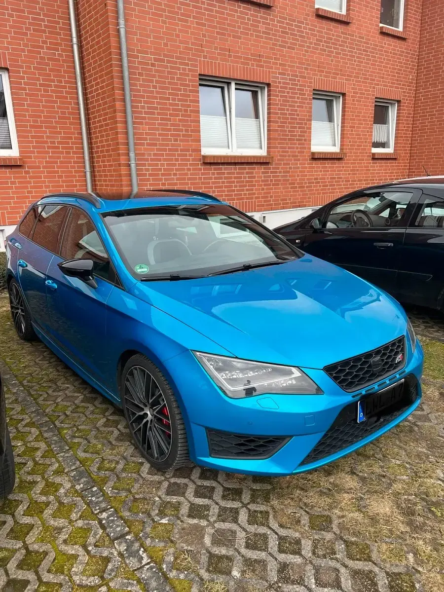 Używany Seat Leon ST CUPRA 280 KM (205 kW) 2015 Andere farben Kombi