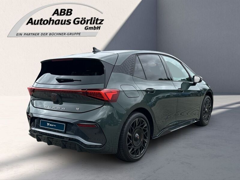 Neu Cupra Born VZ 239 kW (326 PS) 2025 Kleinwagen