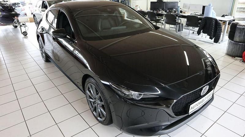 Gebraucht Mazda 3 122 PS (89 kW) 2019 Schwarz Limousine