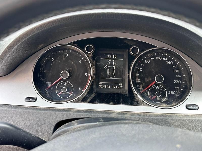 Gebraucht VW Passat 140 PS (102 kW) 2009 Silber Kombi