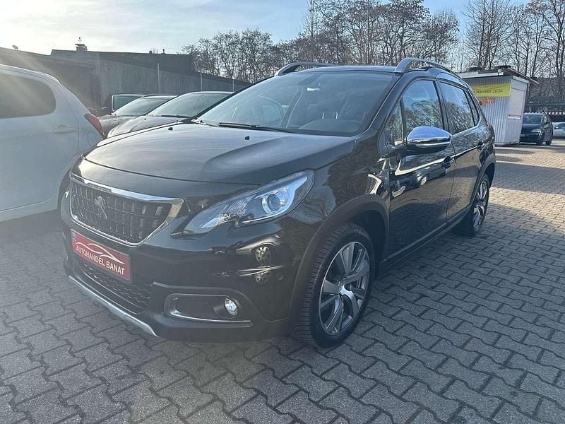 Schwarz perla nera/metallic Gebraucht 2019 Peugeot 2008 Crossway SUV | 12.999 € (Guter Preis) - Bild 1/3