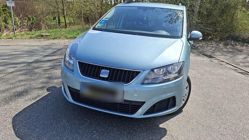 Usata Seat Alhambra 150 CV (110 kW) 2012 Blu Monovolume