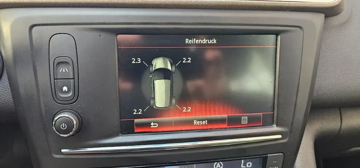 Gebraucht Renault Kadjar XMOD 131 PS (96 kW) 2016 Schwarz SUV