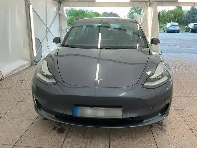Käytetty Tesla Model 3 Performance 358 kW (487 HP) 2019 Harmaa Sedan