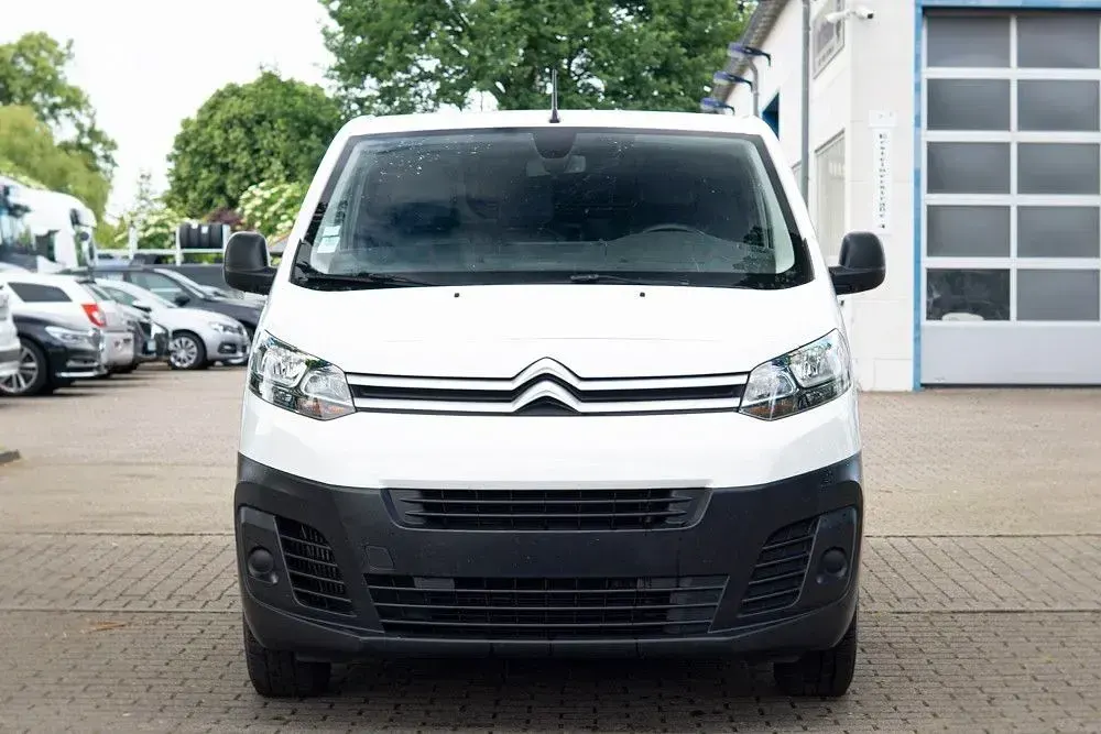 Gebraucht Citroën Jumpy 179 PS (131 kW) 2020 Weiß Van / Kleinbus