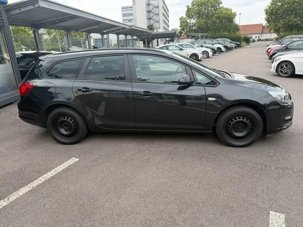 Gebraucht Opel Astra S 136 PS (100 kW) 2015 Other Kombi