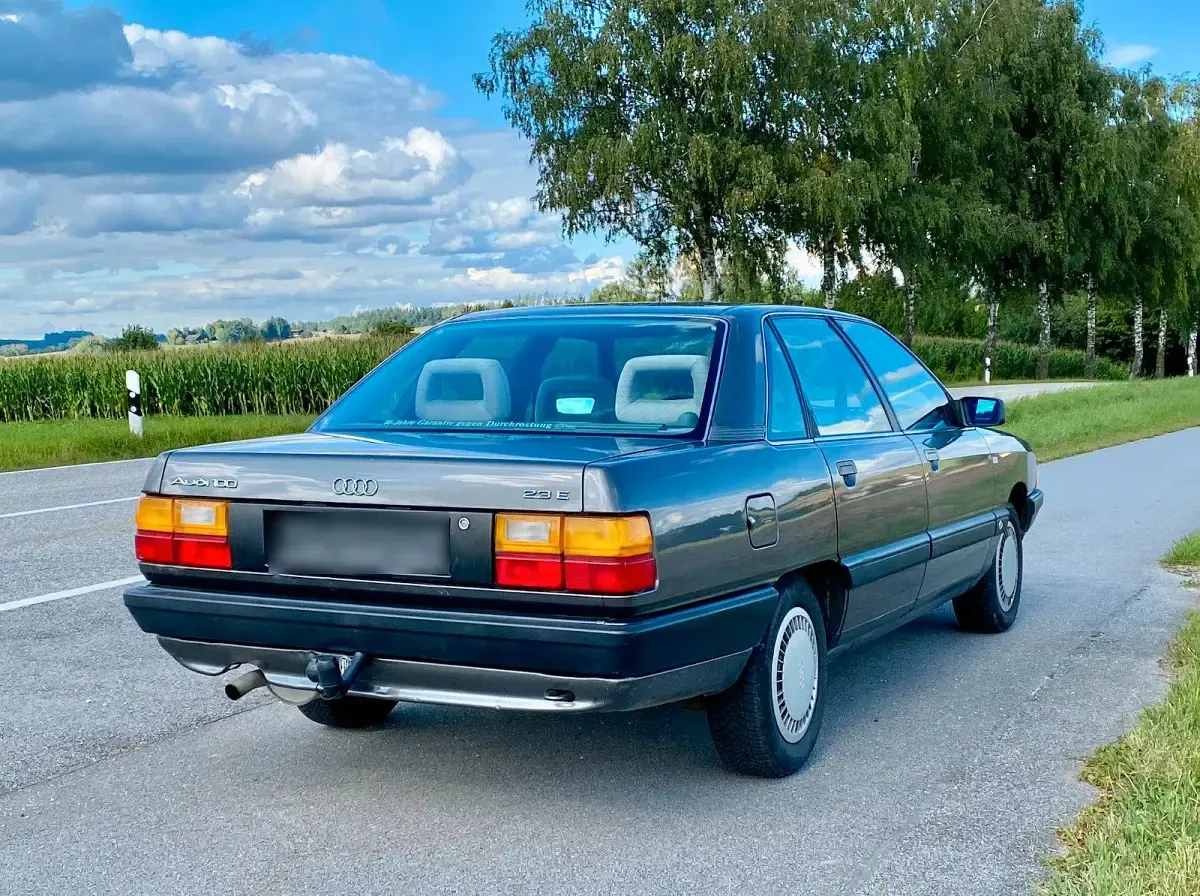 Gebraucht Audi 100 136 PS (100 kW) 1989 Grau Limousine