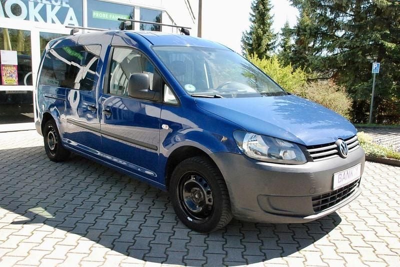 Second-hand VW Caddy 102 CP (75 kW) 2014 Albastru Monovolum