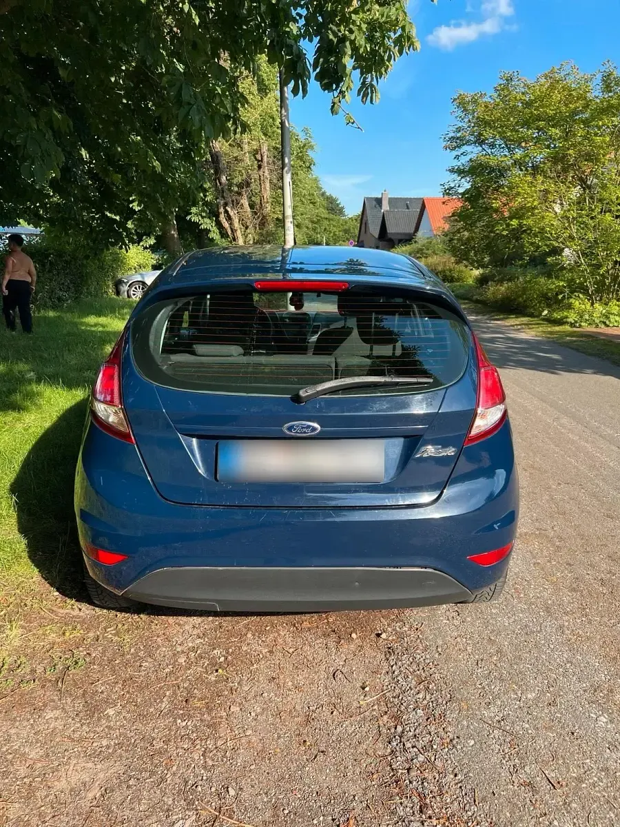 Gebraucht Ford Fiesta 2014 Blau Kleinwagen