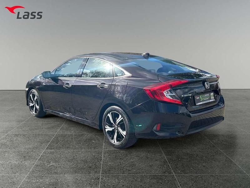 Gebraucht Honda Civic Executive 182 PS (133 kW) 2017 Burgundy black p Limousine