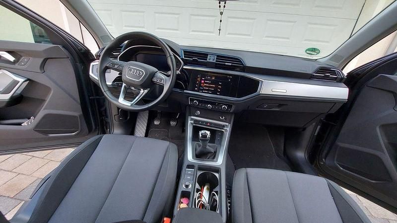 Gebraucht Audi Q3 Advanced 150 PS (110 kW) 2020 Grau SUV