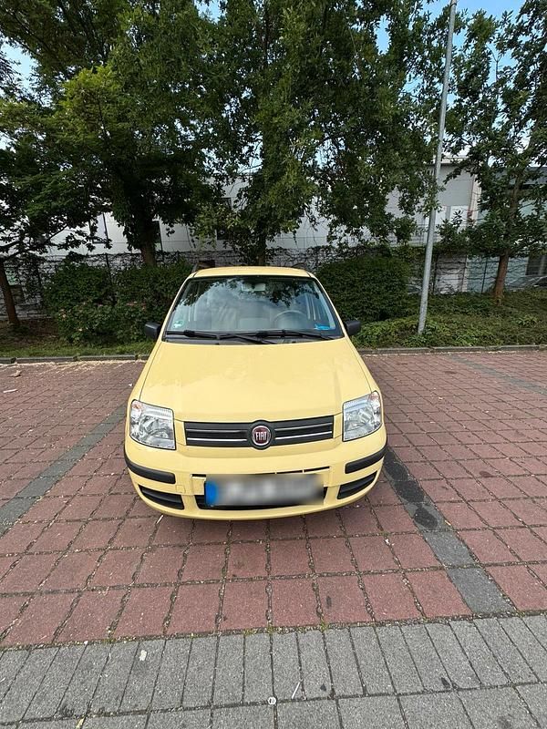 Gelb Gebraucht 2009 Fiat Panda Kleinwagen | 1.950 € - Bild 1/4