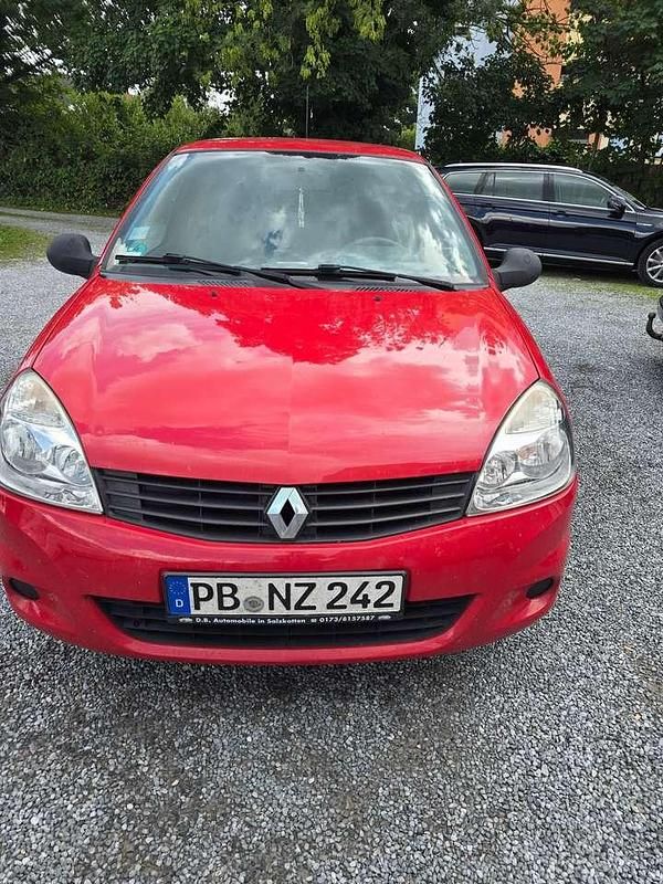 Rot Gebraucht 2008 Renault Clio II Campus Limousine | 1.100 € (Guter Preis) - Bild 1/4
