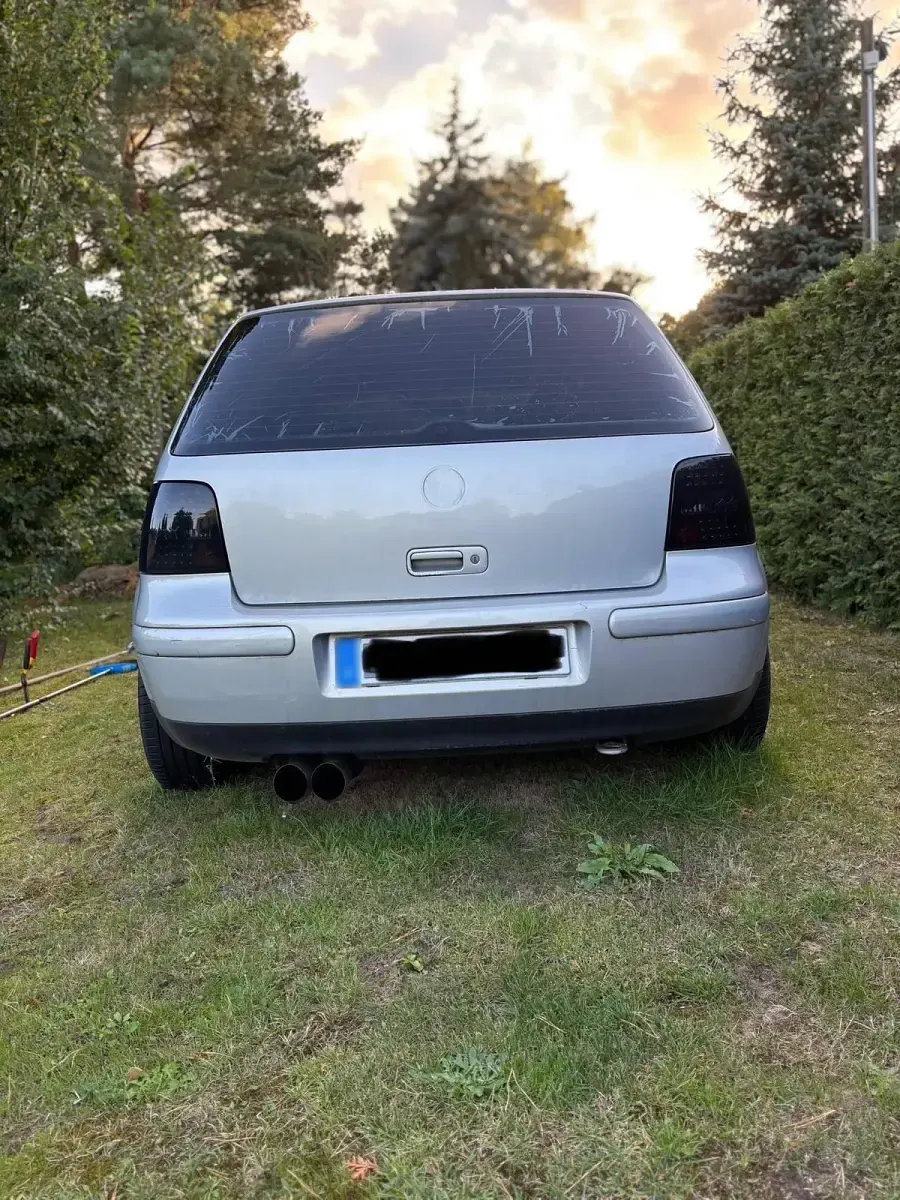Gebraucht VW Golf III 101 PS (74 kW) 1998 Silber Limousine
