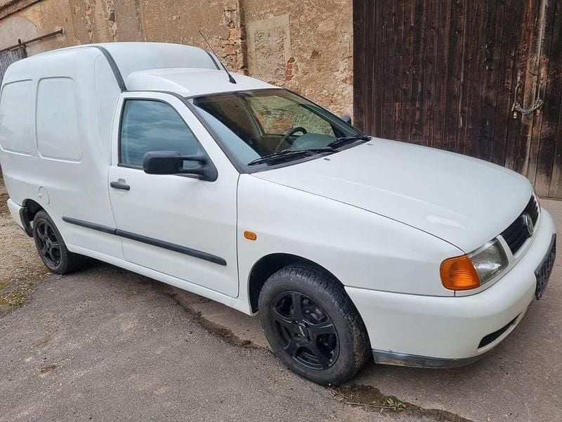Second-hand VW Caddy 64 CP (47 kW) 2001 Alb Monovolum