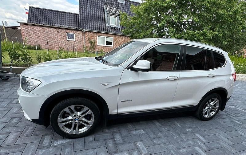 Gebraucht BMW X3 184 PS (135 kW) 2011 Weiß SUV