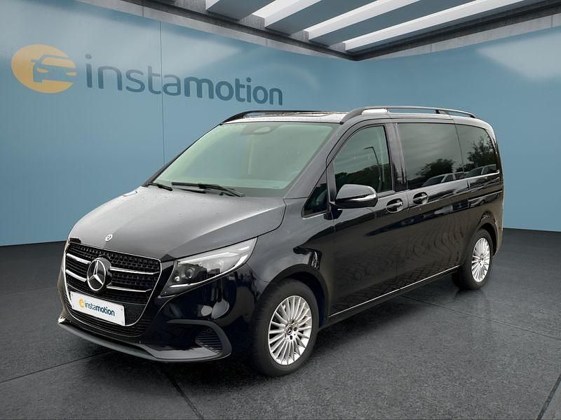 Schwarz Gebraucht 2025 Mercedes V220 Van / Kleinbus | 60.699 € (Teuer) - Bild 1/4
