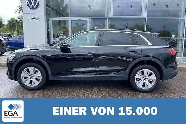 Schwarz Gebraucht 2022 Audi e-tron SUV | 28.940 € (Fairer Preis) - Bild 1/4