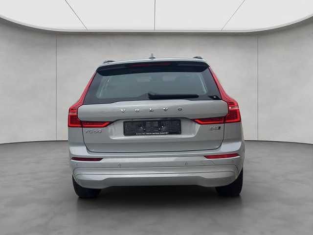 Gebraucht Volvo XC60 Core 250 PS (183 kW) 2024 Grau SUV