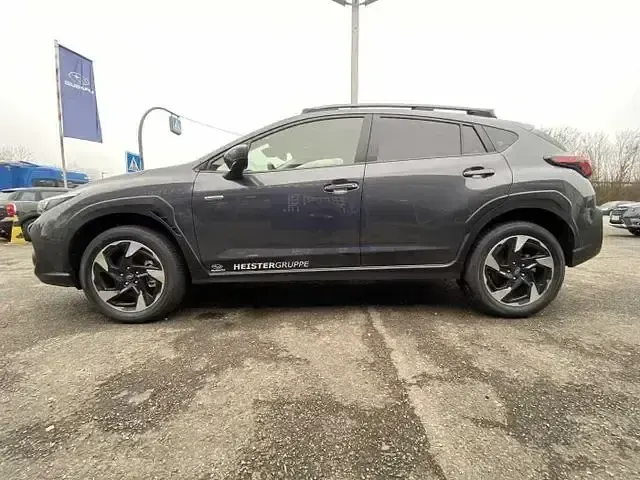 Gebraucht Subaru Crosstrek Platinum 136 PS (100 kW) 2024 Grau SUV