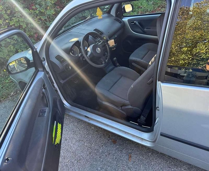 Grau Gebraucht 2003 VW Lupo Comfortline Kleinwagen | 1.500 € (Fairer Preis) - Bild 1/4