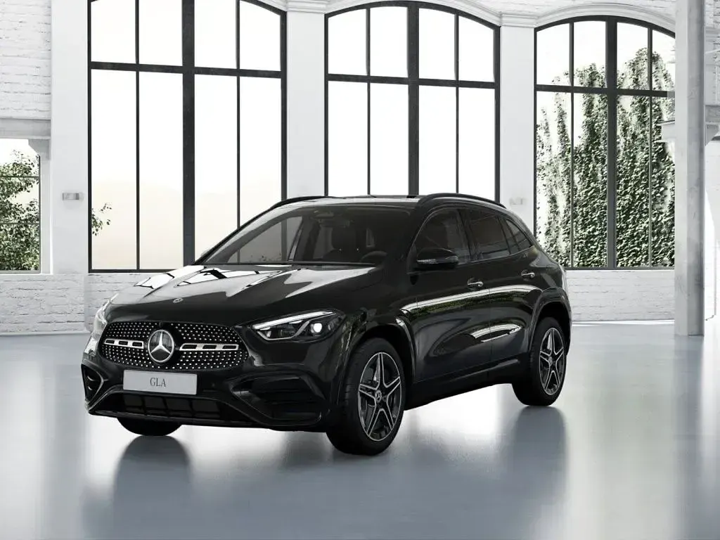 Gebraucht Mercedes GLA200 AMG 163 PS (119 kW) 2026 Schwarz SUV