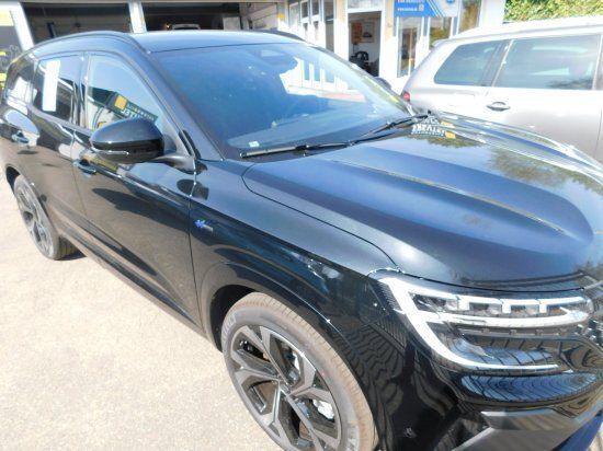 Second-hand Renault Espace 131 CP (96 kW) 2024 Negru Monovolum