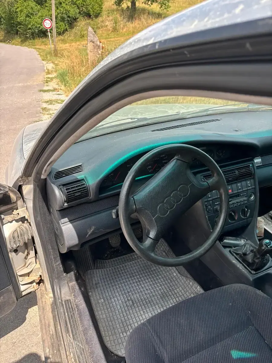 Gebraucht Audi 100 150 PS (110 kW) 1995 Silber Limousine