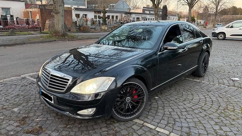 Schwarz Gebraucht 2006 Mercedes S350 Limousine | 8.800 € (Superpreis) - Bild 1/4