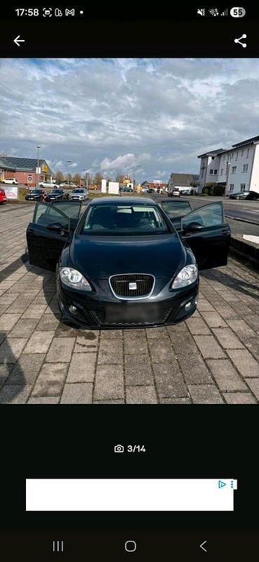 Second-hand Seat Leon 105 CP (77 kW) 2012 Negru Berlinǎ