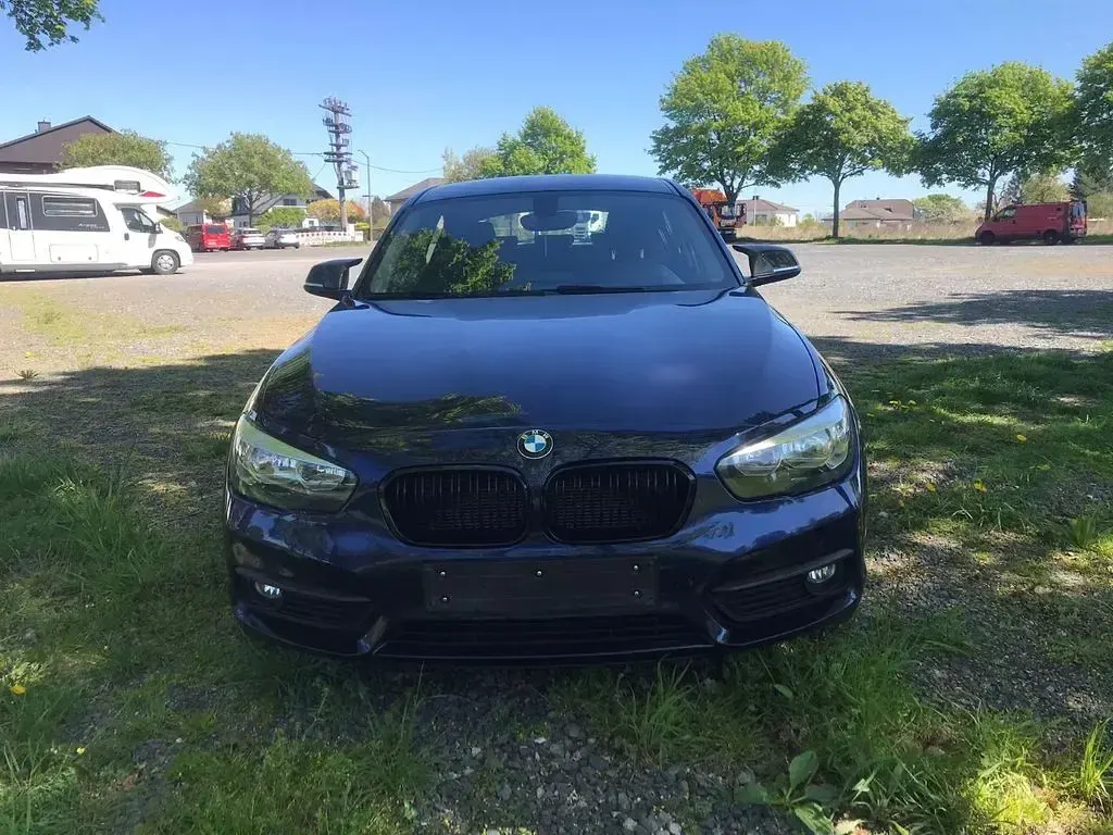 Używany BMW 116 116 KM (85 kW) 2019 Niebieski Hatchback